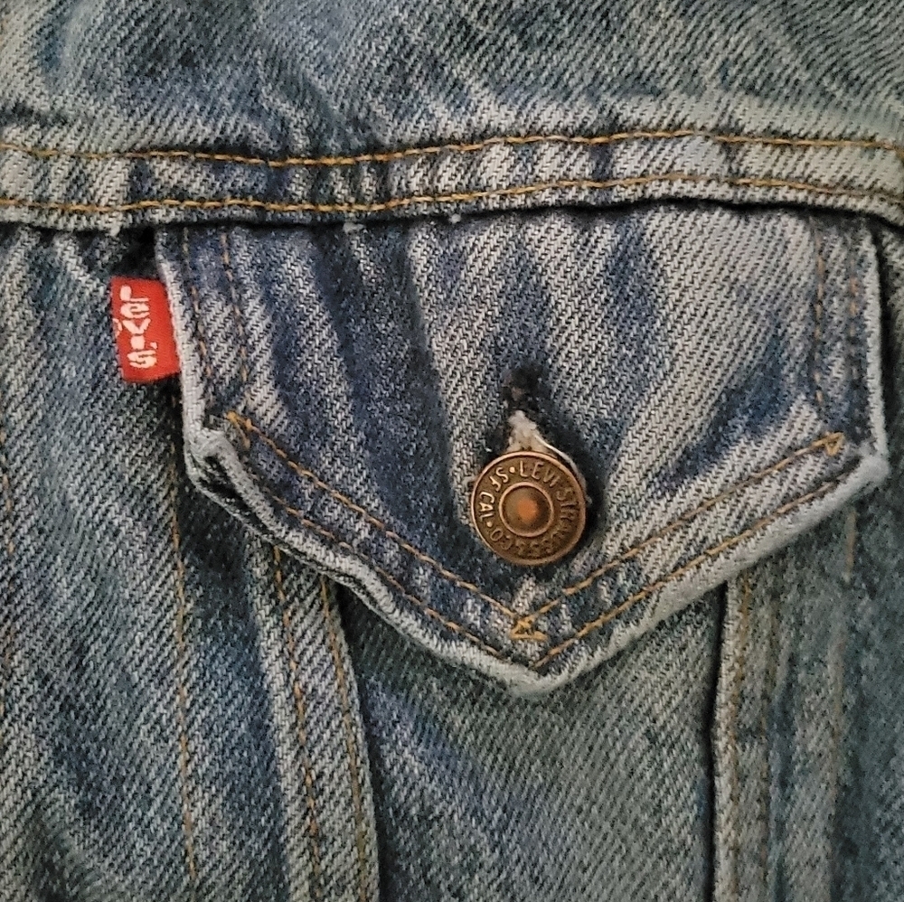Vintage Unisex Levi's Blue Denim Trucker Jacket Cowboy Print Longing Rare Item - Picture 8 of 9